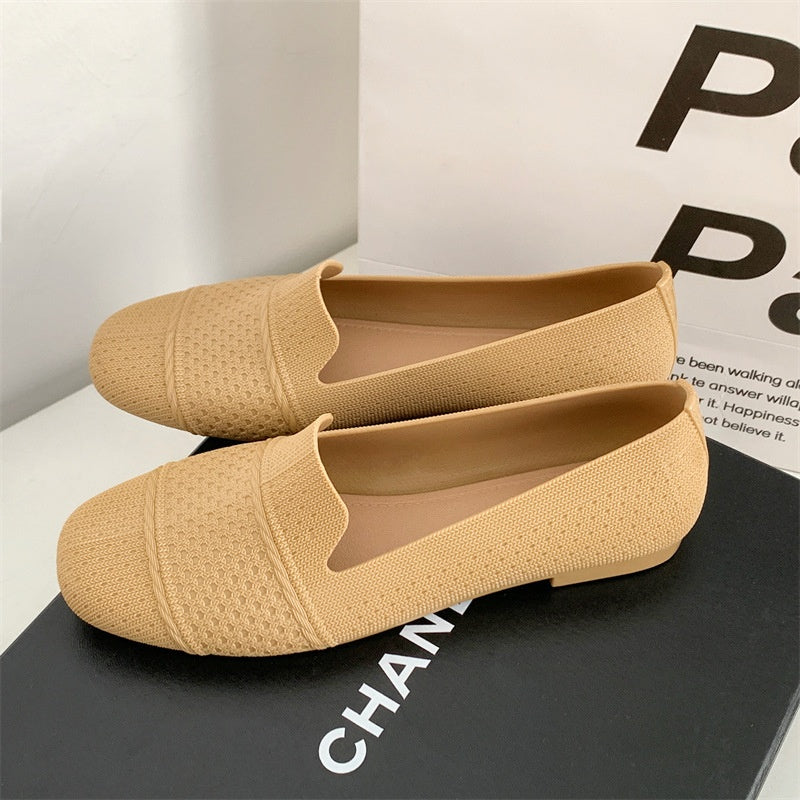 Încălțăminte nouă, plată, de culoare solidă, pentru damă