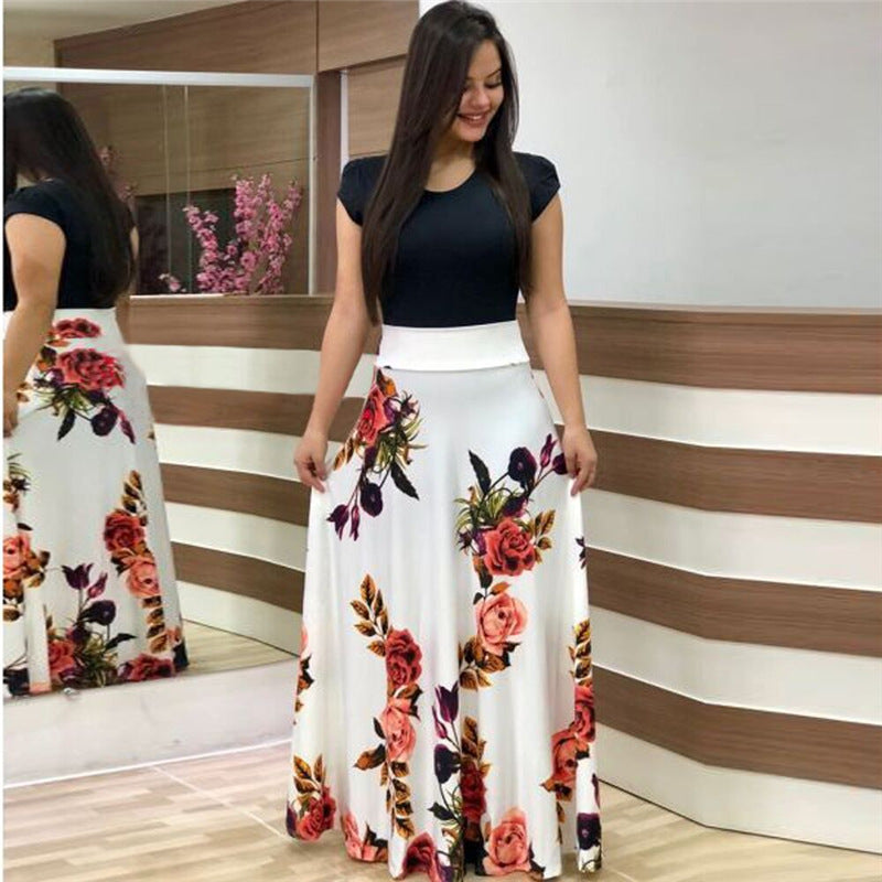 Rochie cu mânecă scurtă cu imprimeu floral