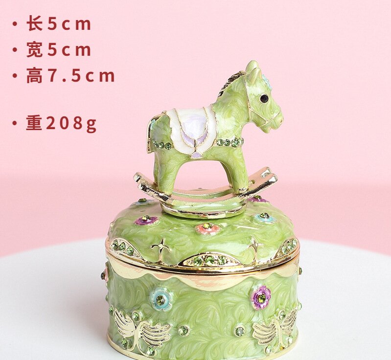 Vânzare fierbinte Metal Email Artizanat Creativ Acasă Net Red Light Lux Cute Cartoon Troian Desktop Decoration Gift