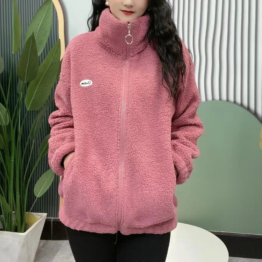 Jachetă nouă pentru femei